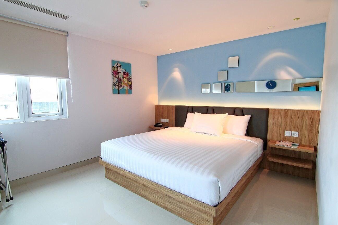 Zoom Smart Hotel Jemursari スラバヤ エクステリア 写真